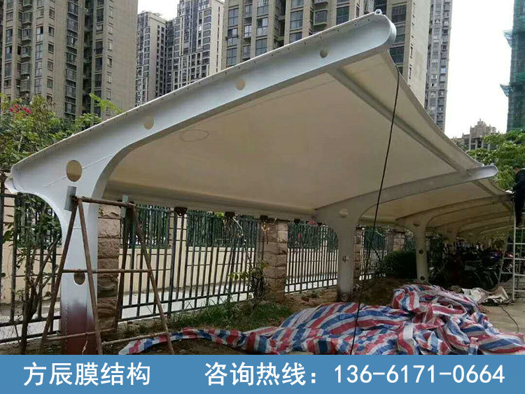電動車停車棚020