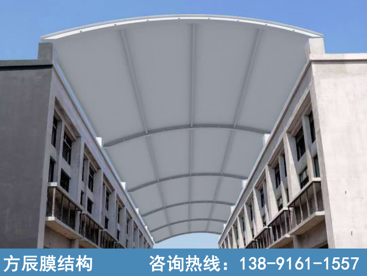 廠房間過道膜結(jié)構(gòu)雨棚