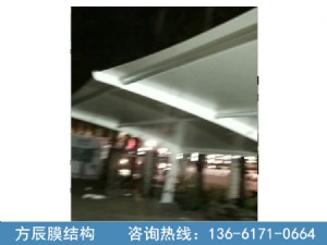 陜西省西安市閻良區(qū)西安交通大學(xué)第一附屬醫(yī)院東院新華路分診臺留觀區(qū)罩棚